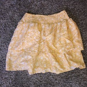 Yellow skirt!